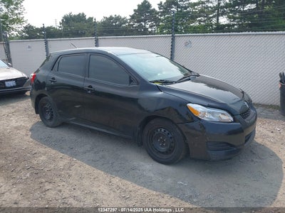 TOYOTA MATRIX 2012