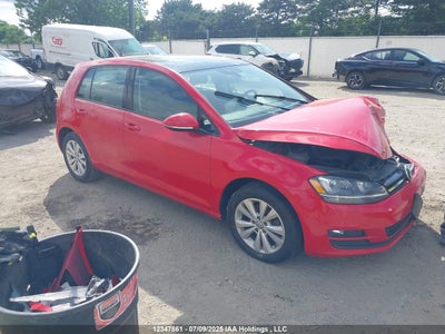 VOLKSWAGEN GOLF 2015