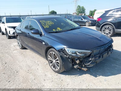 BUICK REGAL SPORTBACK 2019