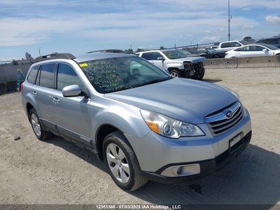 SUBARU OUTBACK 2012
