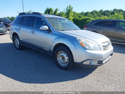 SUBARU OUTBACK 2012