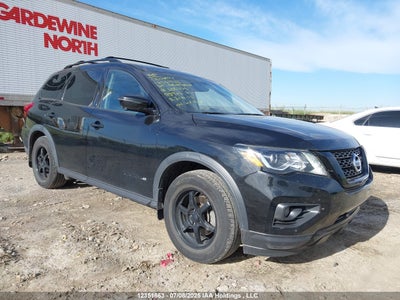 NISSAN PATHFINDER 2020