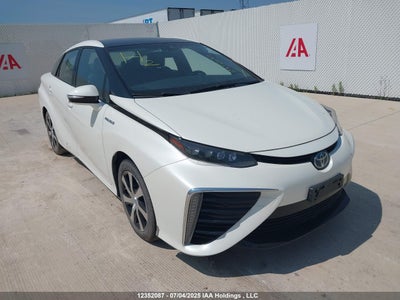 TOYOTA MIRAI 2016