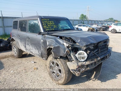 FORD BRONCO 2024