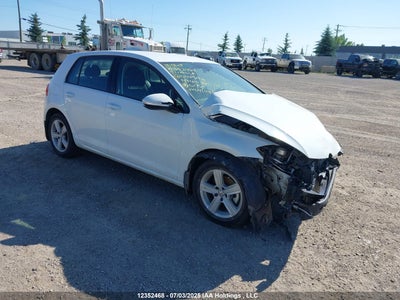 VOLKSWAGEN GOLF 2021