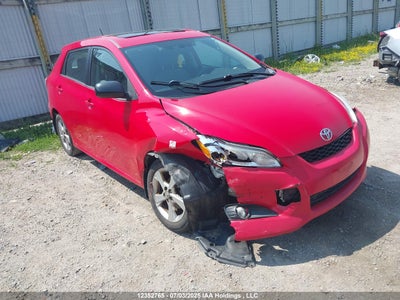 TOYOTA MATRIX 2012
