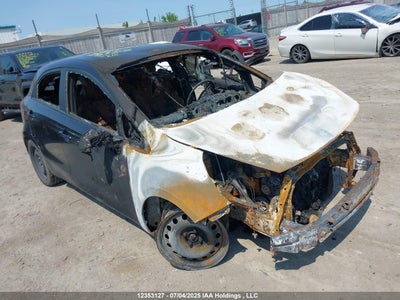 KIA RIO 2015