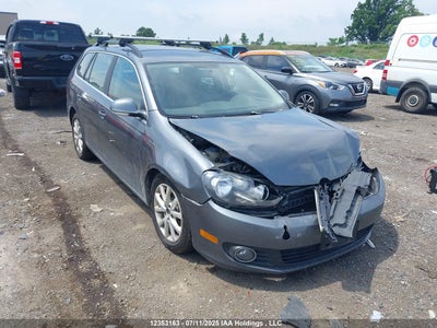 VOLKSWAGEN GOLF 2013