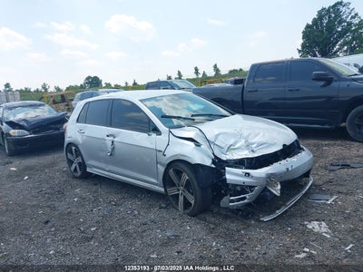 VOLKSWAGEN GOLF R 2016