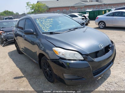 TOYOTA MATRIX 2010