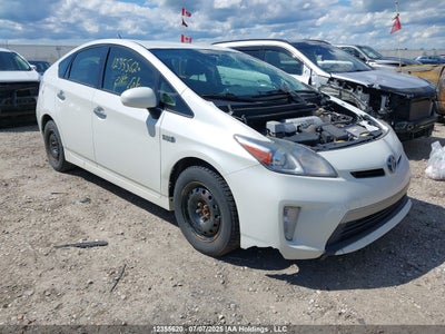 TOYOTA PRIUS PLUG-IN 2012