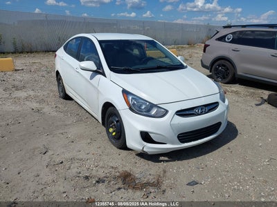 HYUNDAI ACCENT 2012