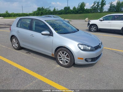 VOLKSWAGEN GOLF 2010