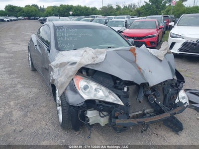 HYUNDAI GENESIS 2012