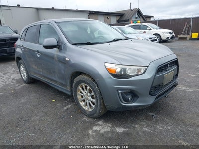 MITSUBISHI RVR 2013