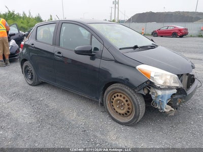 TOYOTA YARIS 2014