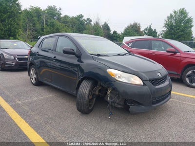 TOYOTA MATRIX 2012