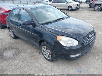 HYUNDAI ACCENT 2009