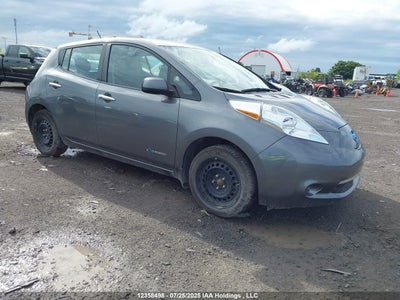 NISSAN LEAF 2016