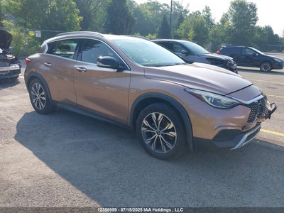 INFINITI QX30 2017