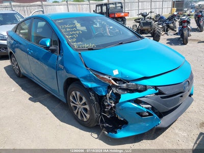 TOYOTA PRIUS PRIME 2021