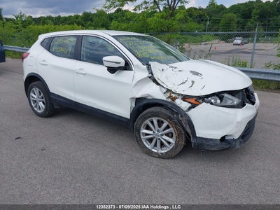 NISSAN QASHQAI 2017