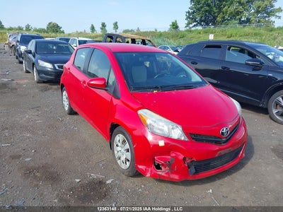 TOYOTA YARIS 2012