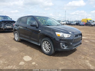 MITSUBISHI RVR 2013