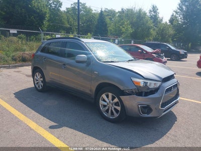 MITSUBISHI RVR 2015