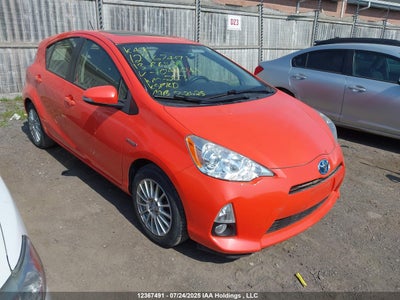 TOYOTA PRIUS C 2013