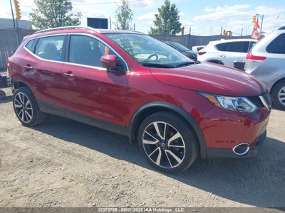 NISSAN QASHQAI 2019