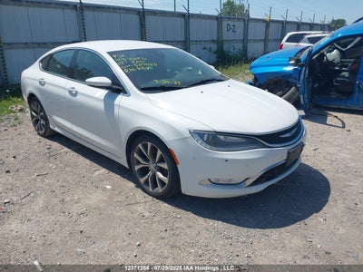 CHRYSLER 200 2015