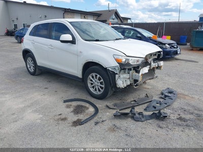 MITSUBISHI RVR 2017