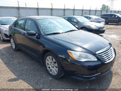 CHRYSLER 200 2013