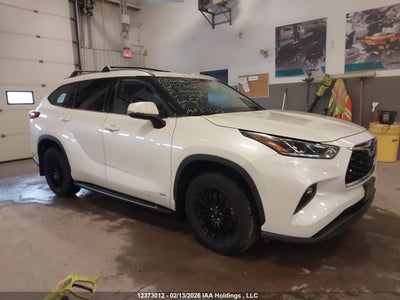 TOYOTA HIGHLANDER 2021