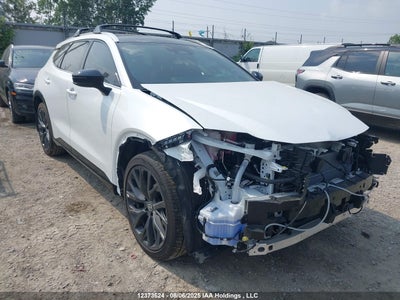 TOYOTA CROWN SIGNIA 2025