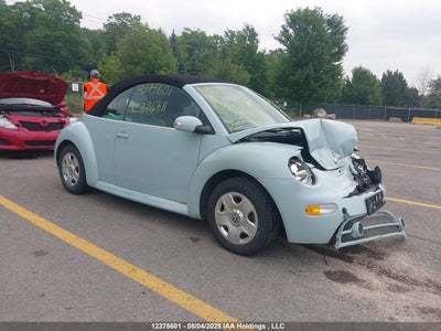 VOLKSWAGEN NEW BEETLE 2004
