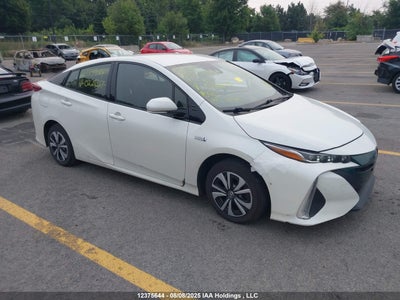 TOYOTA PRIUS PLUG-IN 2017