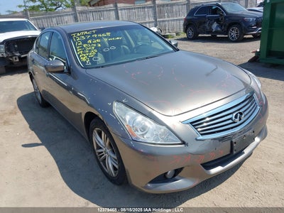 INFINITI JOURNEY 2012
