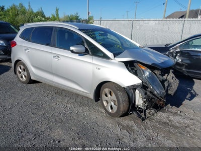 KIA RONDO 2016