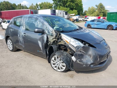NISSAN LEAF 2017