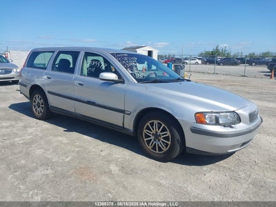 VOLVO V70 2004