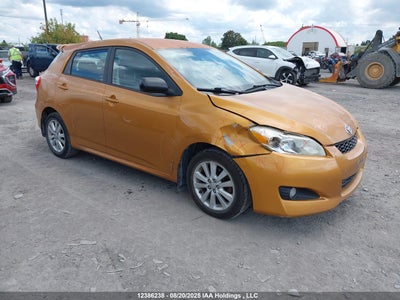 TOYOTA MATRIX 2010