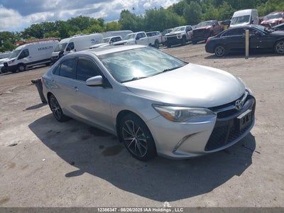 TOYOTA CAMRY 2015