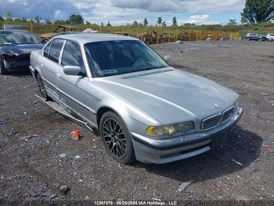 BMW 740I 2001