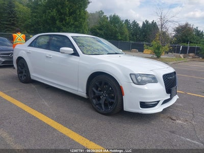 CHRYSLER 300 2022