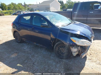 TOYOTA MATRIX 2011