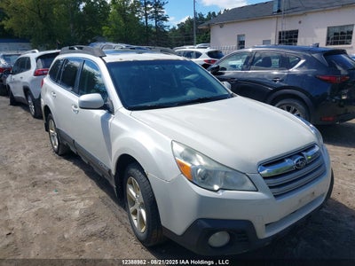 SUBARU OUTBACK 2014