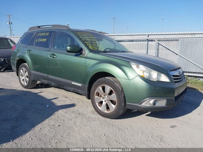 SUBARU OUTBACK 2012