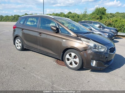 KIA RONDO 2015